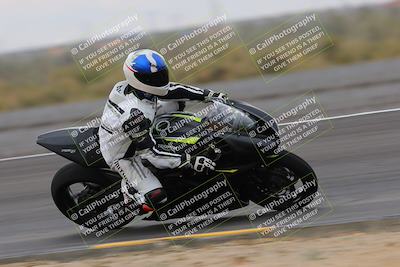 media/Jan-14-2023-SoCal Trackdays (Sat) [[497694156f]]/Turn 11 Inside (950am)/